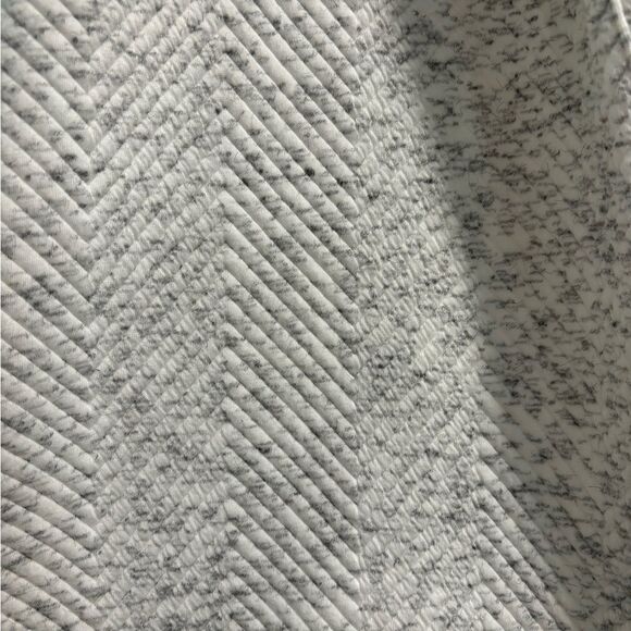 Fabletics White/Gray Vanessa Quilted Cardigan Women’s Sz XL - Picture 5 of 9